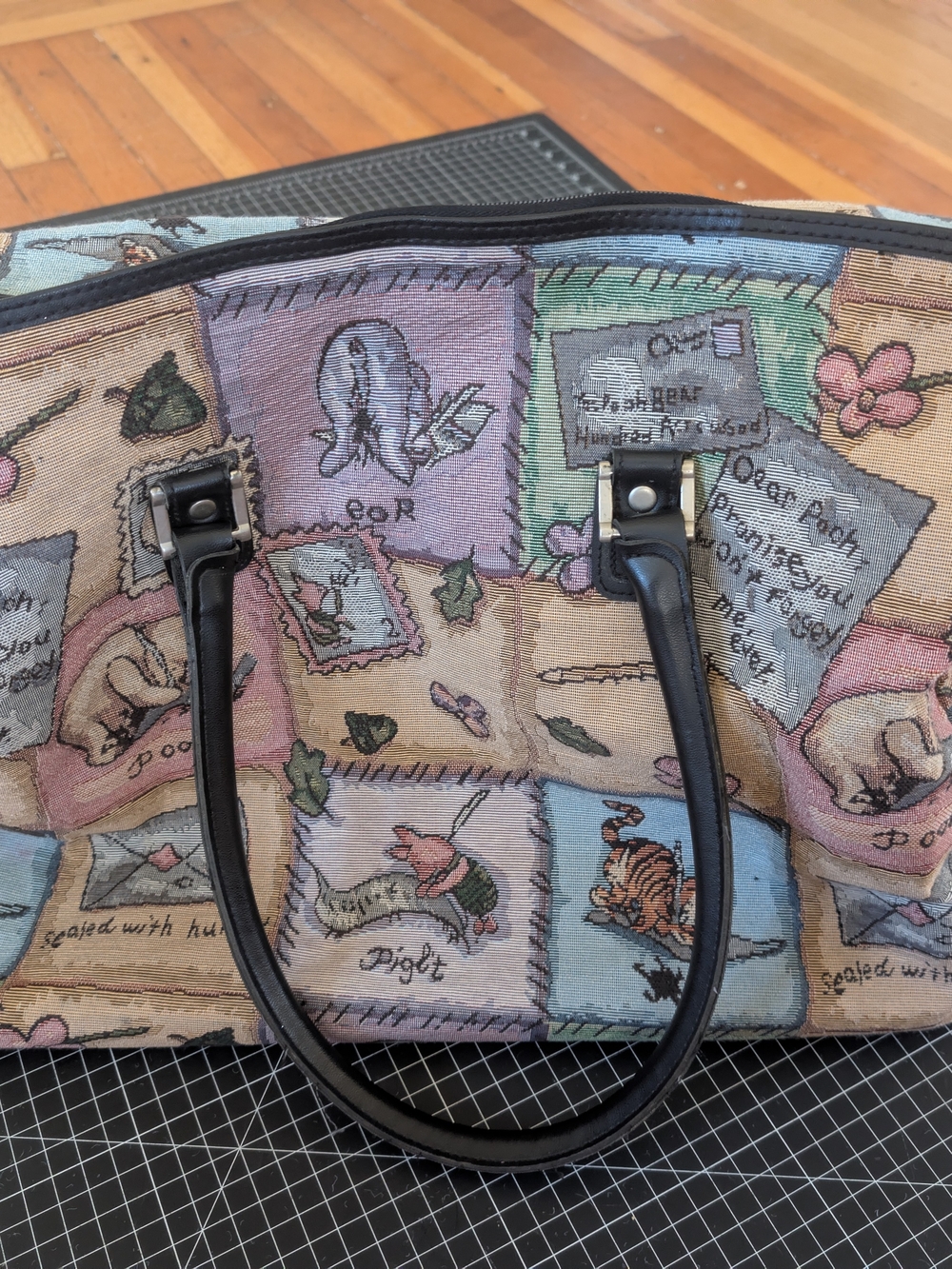 Vintage Winnie the Pooh Patchwork Tapestry Travel Bag in Multicolor